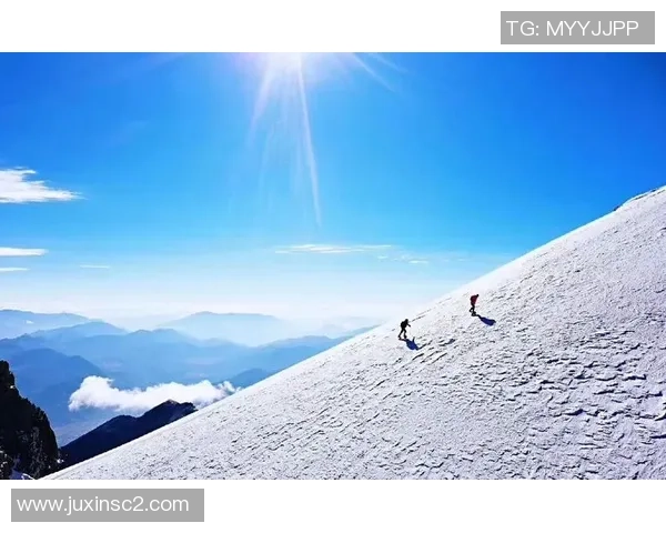 吴娜独家分享攀岩心得与技巧助你轻松征服高峰